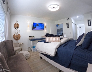 1160 Wildwood Lakes Boulevard - Photo Thumbnail 20