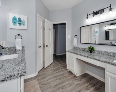 10815 Oak Bayou Lane - Photo Thumbnail 25