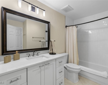 2215 Chesterbrook Court - Photo Thumbnail 22