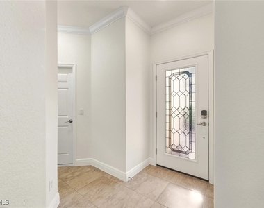 2080 Wellington Street - Photo Thumbnail 3