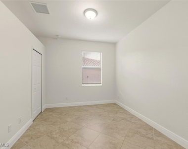 2080 Wellington Street - Photo Thumbnail 15