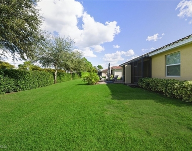 2080 Wellington Street - Photo Thumbnail 21