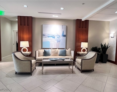 5601 Turtle Bay Drive W - Photo Thumbnail 2