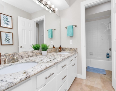902 Golden Bear Lane - Photo Thumbnail 20