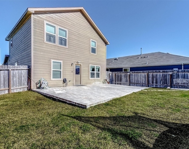 24059 Hay Needle Lane - Photo Thumbnail 11
