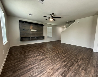 24059 Hay Needle Lane - Photo Thumbnail 14
