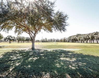 24059 Hay Needle Lane - Photo Thumbnail 3