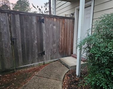 35 S Avonlea Circle - Photo Thumbnail 6