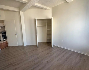 27 Ludlow Street - Photo Thumbnail 5