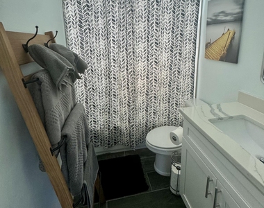 216 Ne 3rd Street - Photo Thumbnail 15