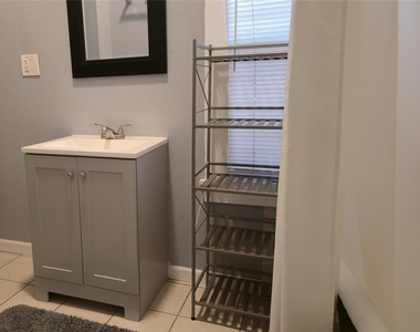 1614 Market Street - Photo Thumbnail 11