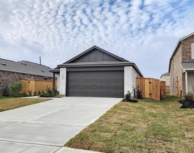 16723 Old Wagon Way - Photo Thumbnail 2