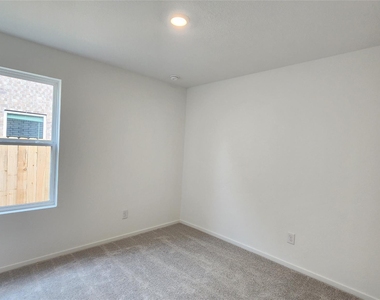 16723 Old Wagon Way - Photo Thumbnail 22