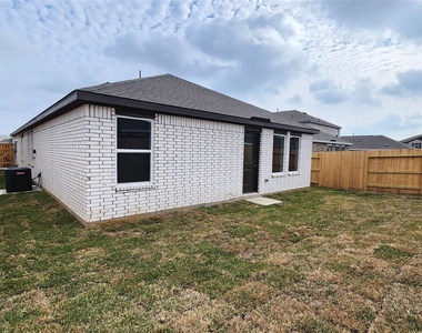 16723 Old Wagon Way - Photo Thumbnail 34