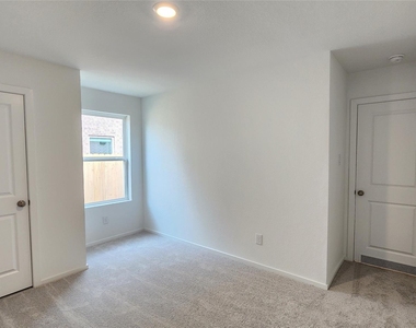 16723 Old Wagon Way - Photo Thumbnail 33