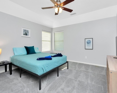 10007 Hickory Trail Lane - Photo Thumbnail 25