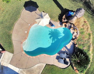 10007 Hickory Trail Lane - Photo Thumbnail 31