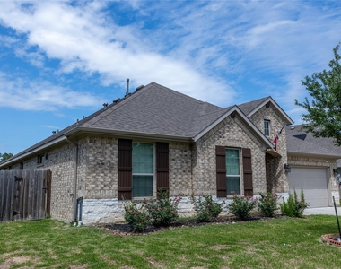 18102 Humber River Lane - Photo Thumbnail 2
