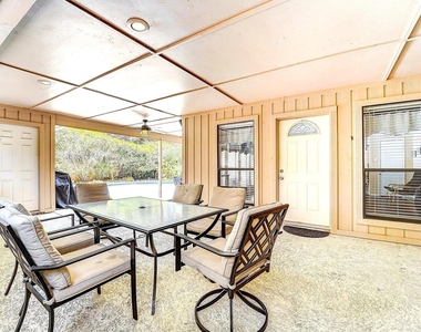 8111 Pine Green Lane - Photo Thumbnail 47