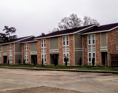 6707 Morgan Road - Photo Thumbnail 2