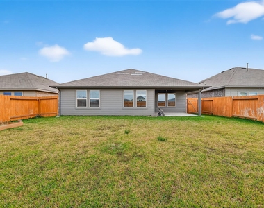20926 Belmont Village Way - Photo Thumbnail 46