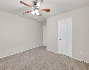 20926 Belmont Village Way - Photo Thumbnail 19