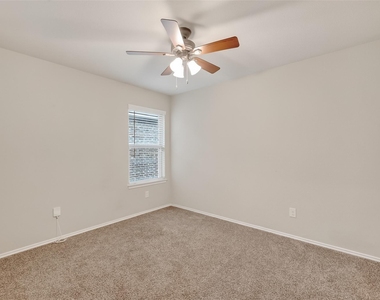 20926 Belmont Village Way - Photo Thumbnail 18