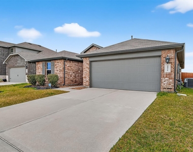20926 Belmont Village Way - Photo Thumbnail 2