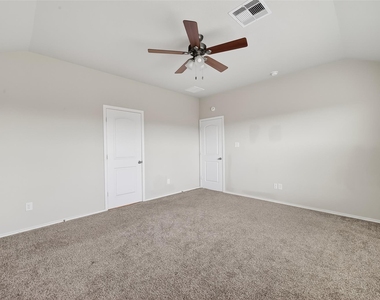 20926 Belmont Village Way - Photo Thumbnail 38