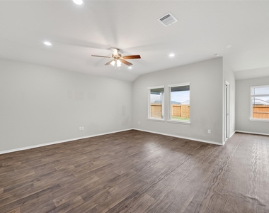20926 Belmont Village Way - Photo Thumbnail 33