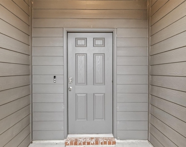 20926 Belmont Village Way - Photo Thumbnail 6