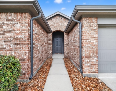 20926 Belmont Village Way - Photo Thumbnail 5