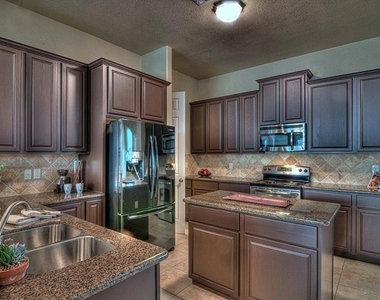 3505 Jackson Street - Photo Thumbnail 10