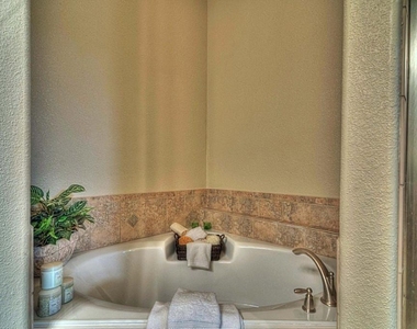 3505 Jackson Street - Photo Thumbnail 21
