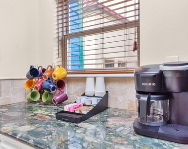 1730 Lakeshore Drive - Photo Thumbnail 15