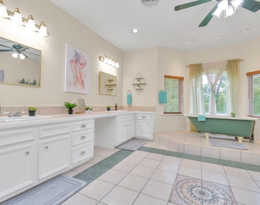 1730 Lakeshore Drive - Photo Thumbnail 36