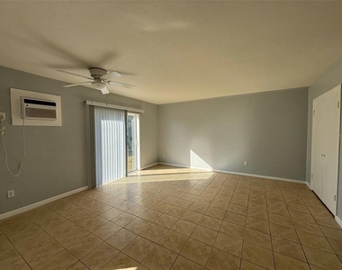 310 Farnol Street Sw - Photo Thumbnail 4