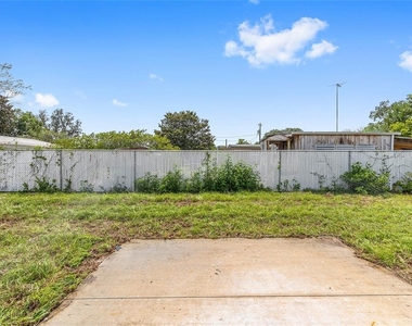 654 Ne 130th Court - Photo Thumbnail 31
