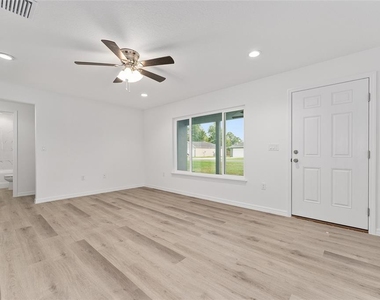 13119 Ne 7th Loop - Photo Thumbnail 11
