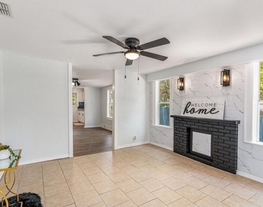 912 E Carolina Ave - Photo Thumbnail 1