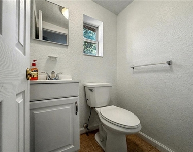 612 Kensington Street - Photo Thumbnail 7