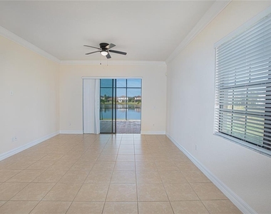 13130 Woodford Street - Photo Thumbnail 4