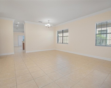 13130 Woodford Street - Photo Thumbnail 3
