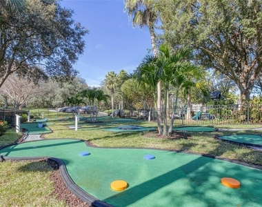 8439 Crystal Cove Loop - Photo Thumbnail 33