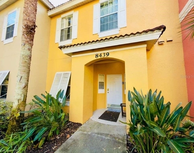 8439 Crystal Cove Loop - Photo Thumbnail 1
