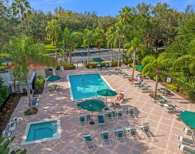 8439 Crystal Cove Loop - Photo Thumbnail 27