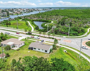 20550 Edgewater Drive - Photo Thumbnail 33