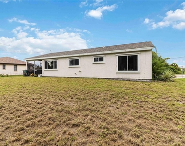20550 Edgewater Drive - Photo Thumbnail 29