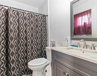 20550 Edgewater Drive - Photo Thumbnail 23