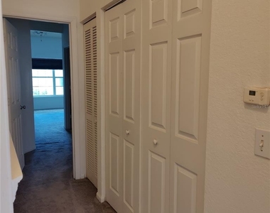 4961 Nw 43rd Avenue - Photo Thumbnail 45